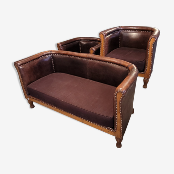 Ensemble banquette et fauteuils en cuir