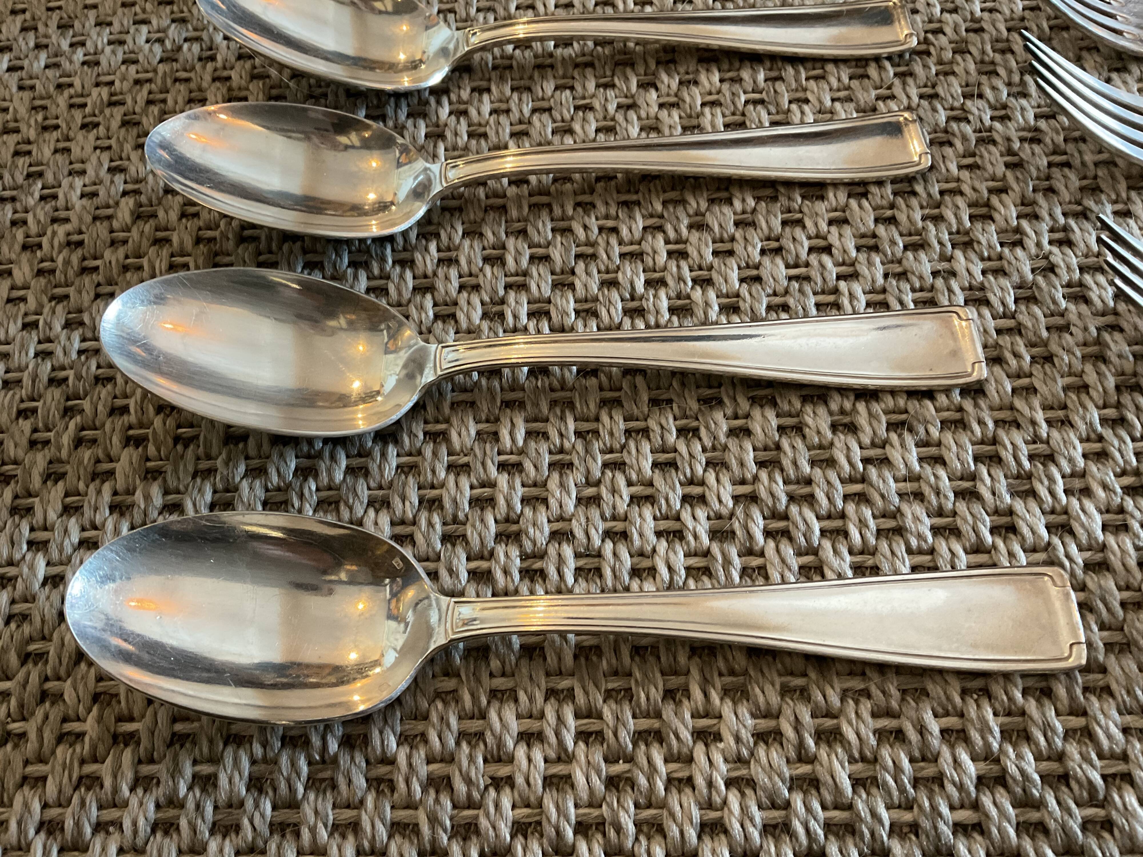 Box 12 spoons and 12 towels, House roussy toulouse