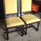 Set of 2 old style chairs