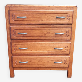 Art deco golden oak chest of drawers.