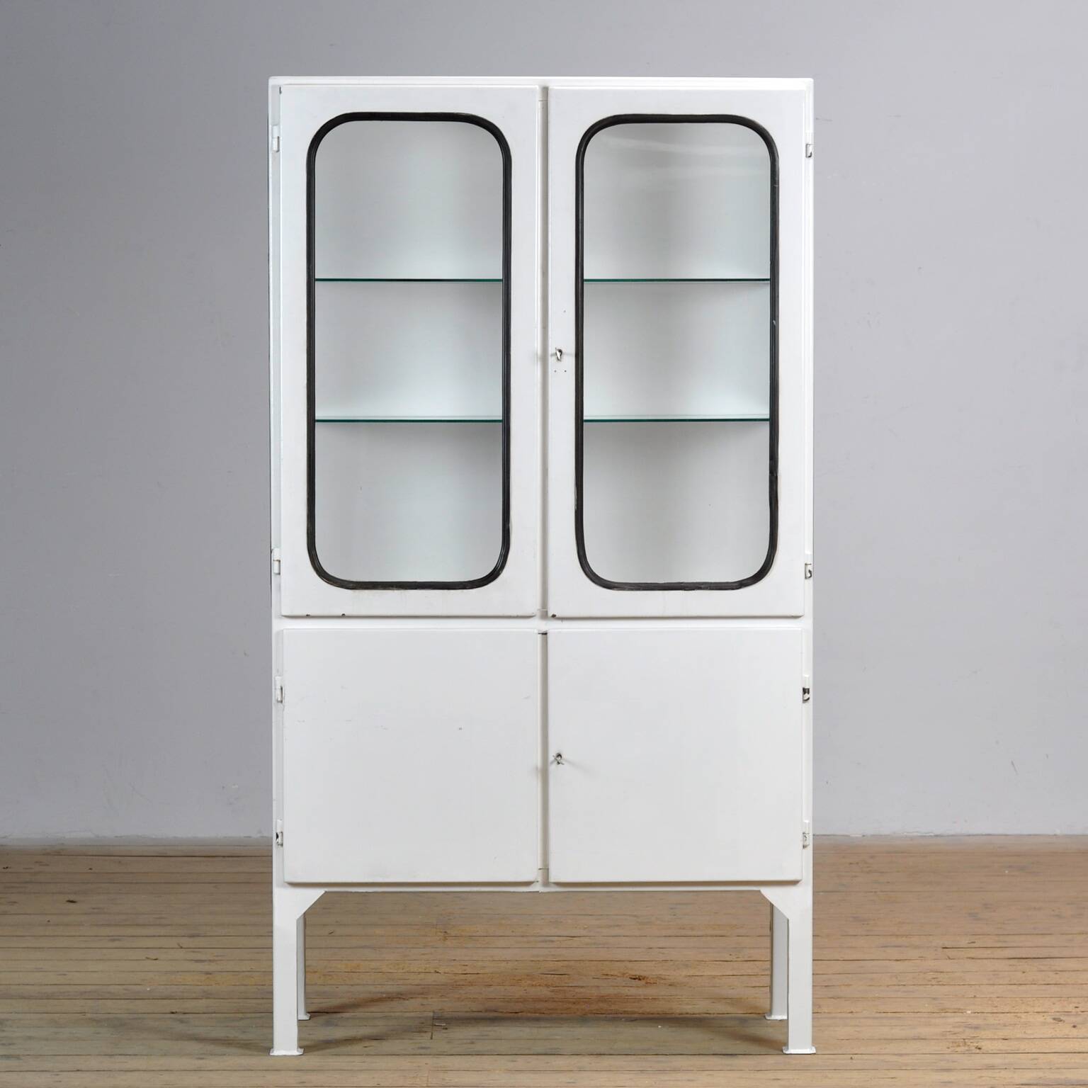 Vintage medical cabinet, 1970s