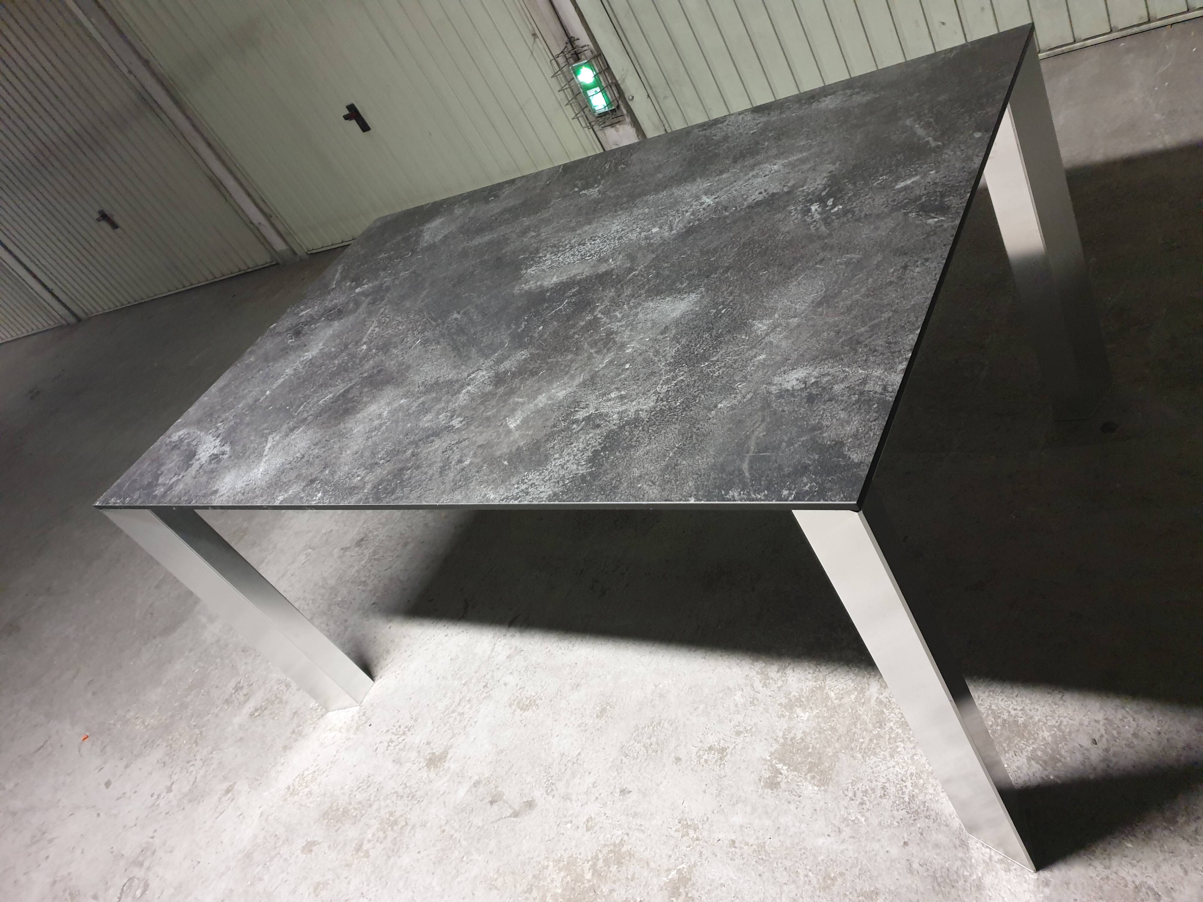 Stainless steel and ceramic dining table 2000