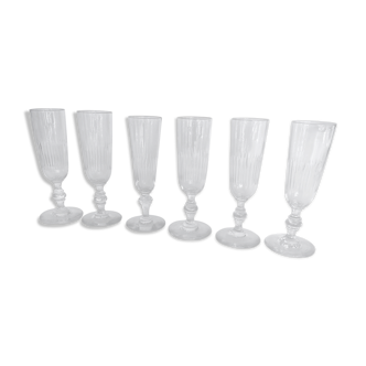Set of 6 Champagne crystal flutes with fine ribs in 19th century
