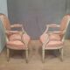 Paire de  fauteuil medaillon de style Louis XVI