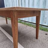 Farm table