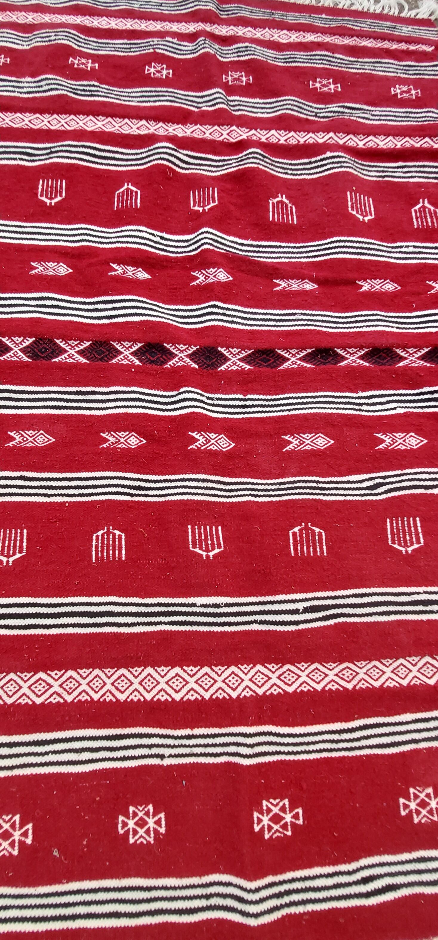 Traditional Berber handmade kilim rug in pure wool 200-110cm