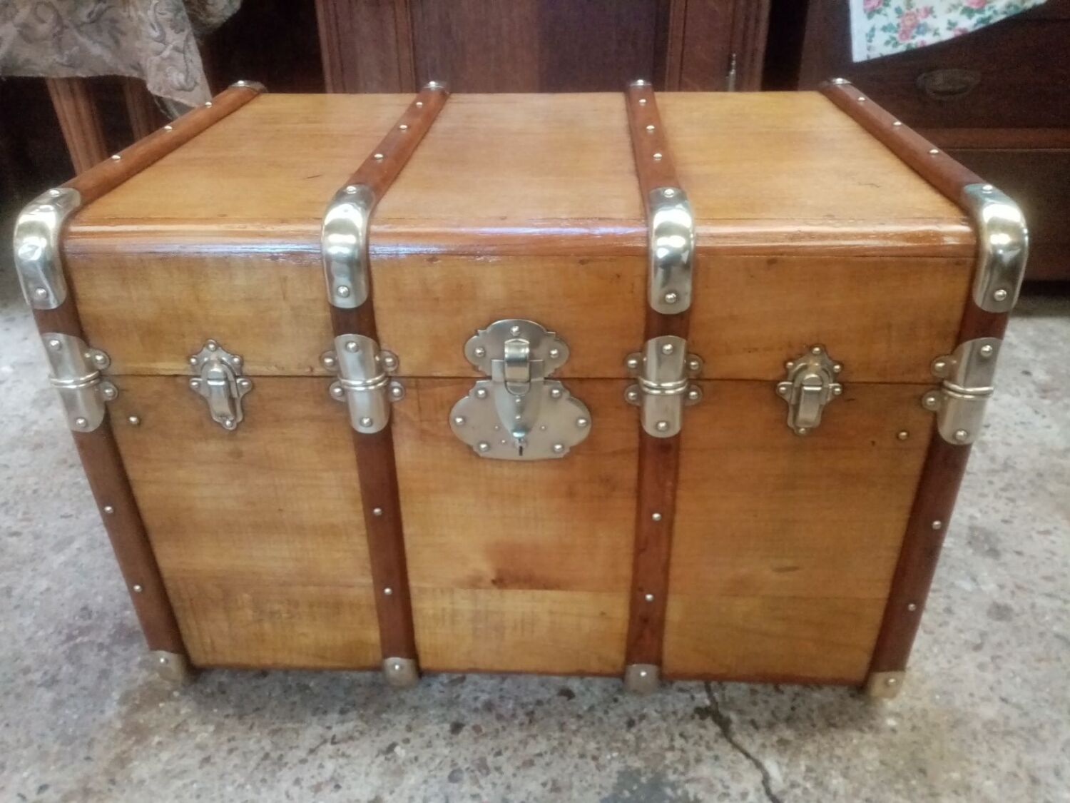 1930 period arched trunk