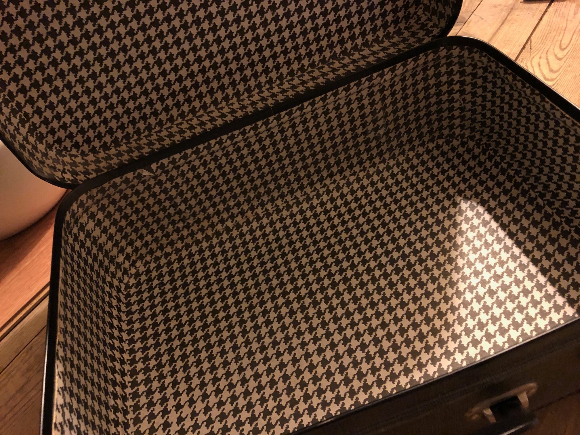 Vintage cardboard case