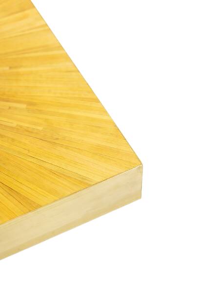 Coffee table in straw marquetry and brass. Contemporary.