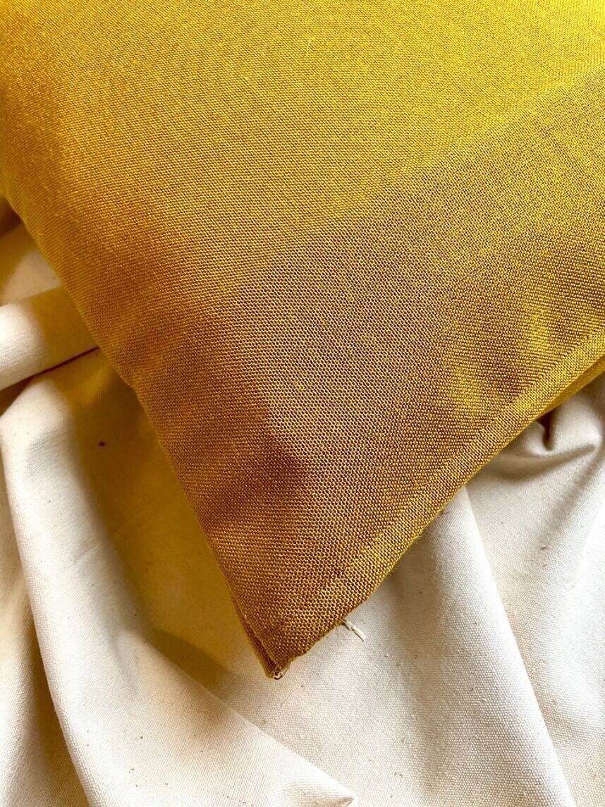 Yellow cotton piqué cushion 40 cm