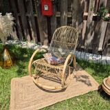 Rocking-chair rotin vintage