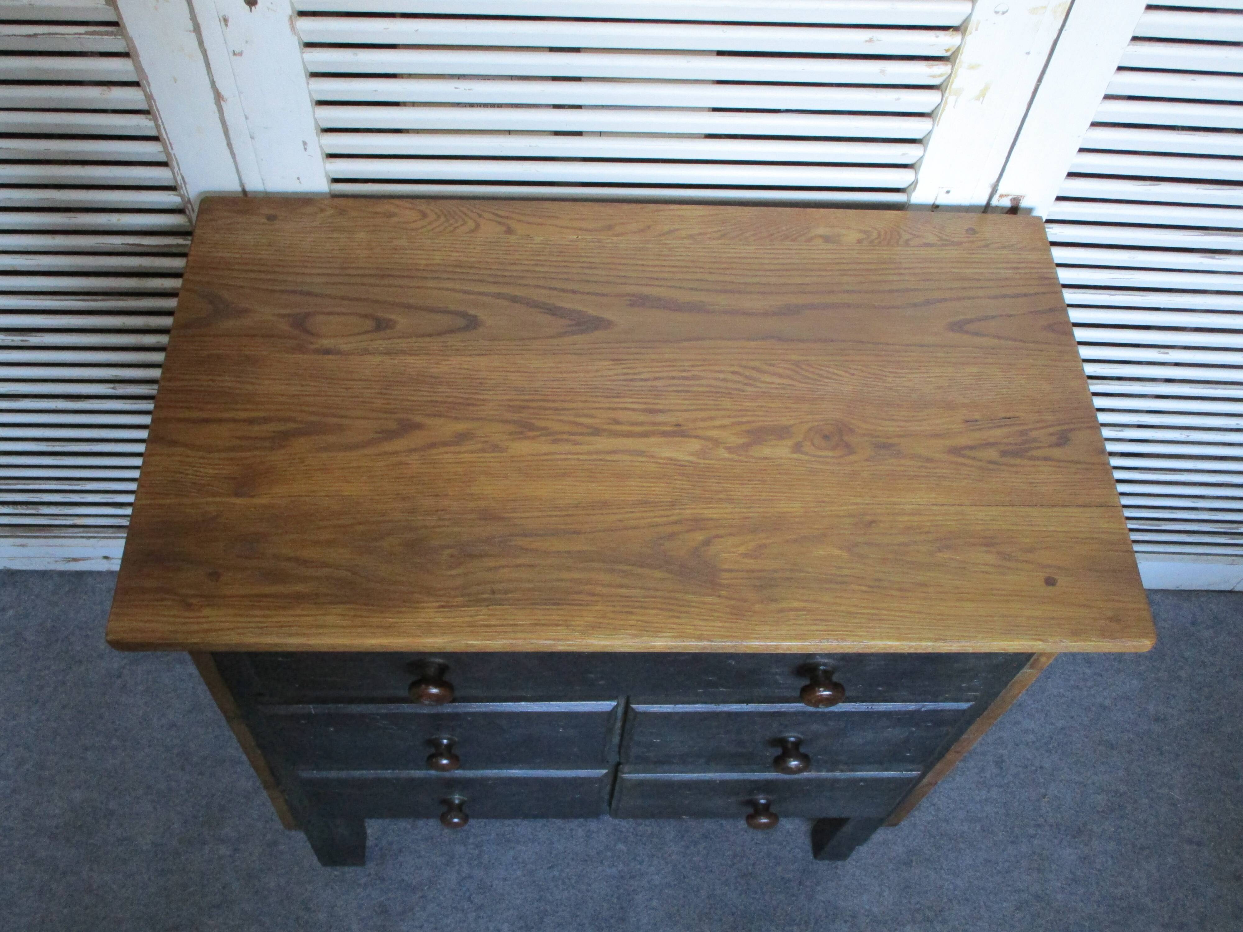 Old chest of drawers