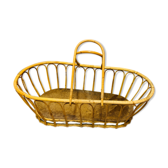 Rattan cradle