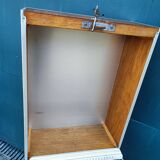Metal binder ruwa bell