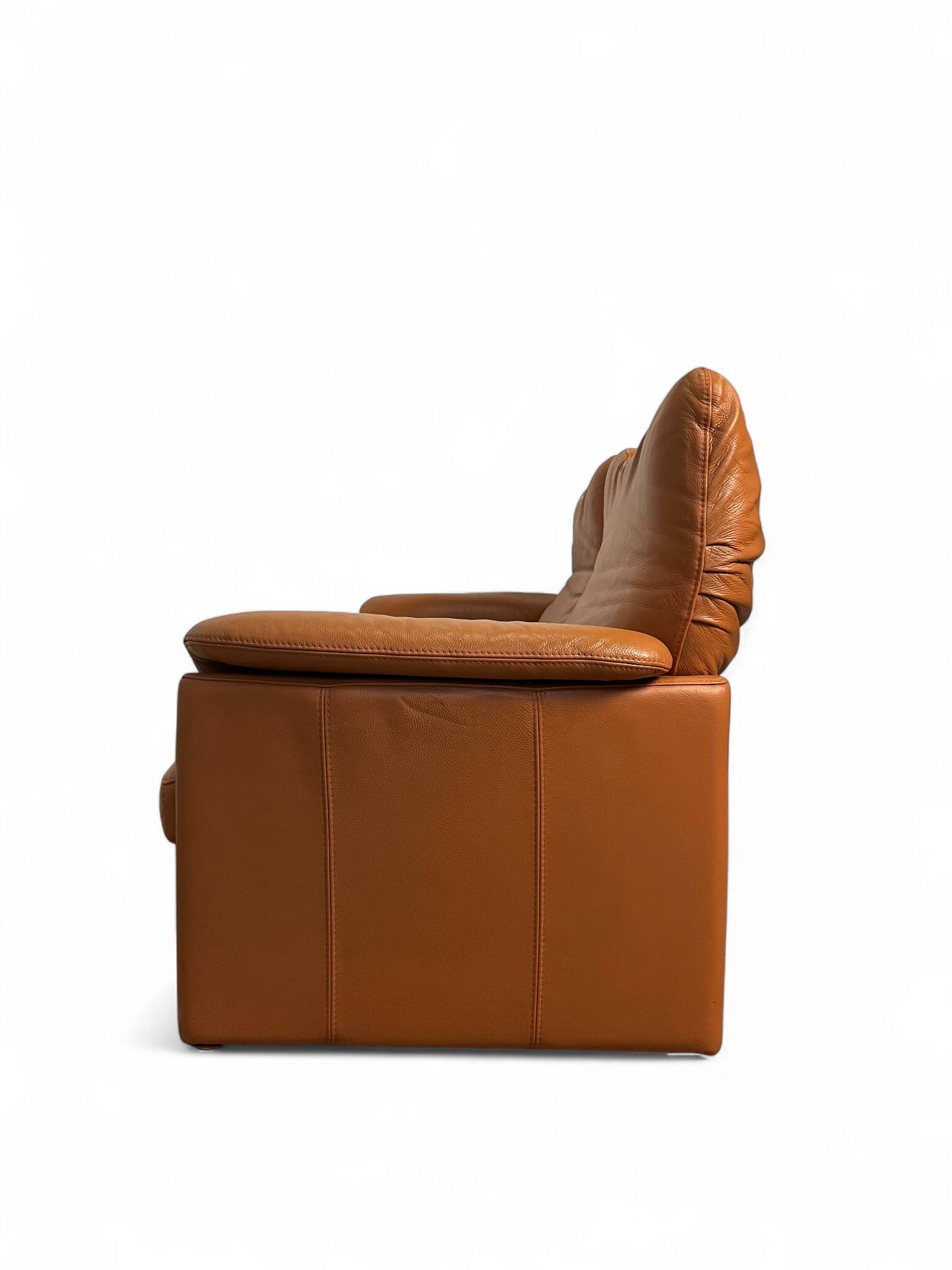 Maralunga Cassina style sofa in tan leather