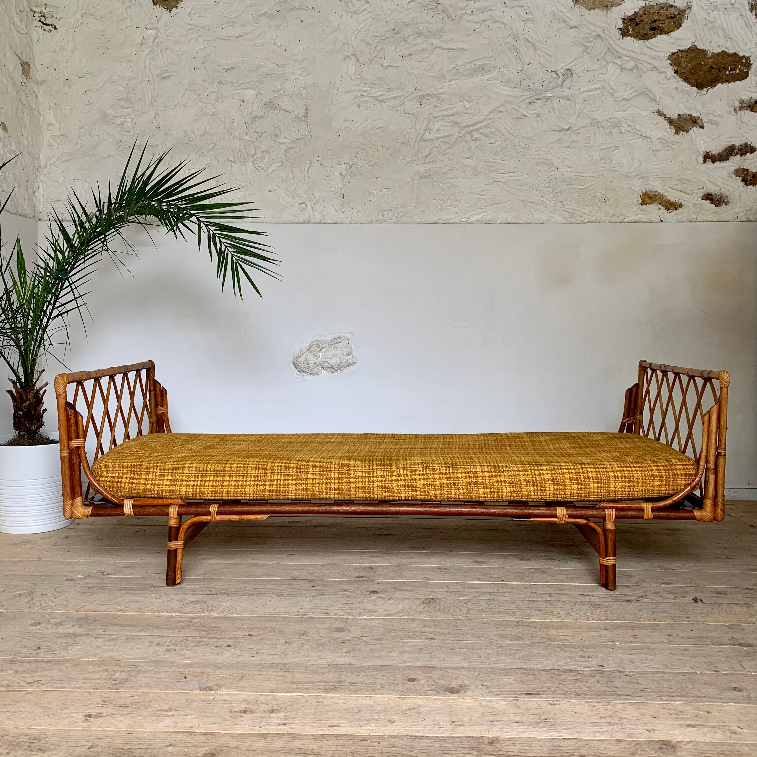 Lit corbeille rotin daybed vintage