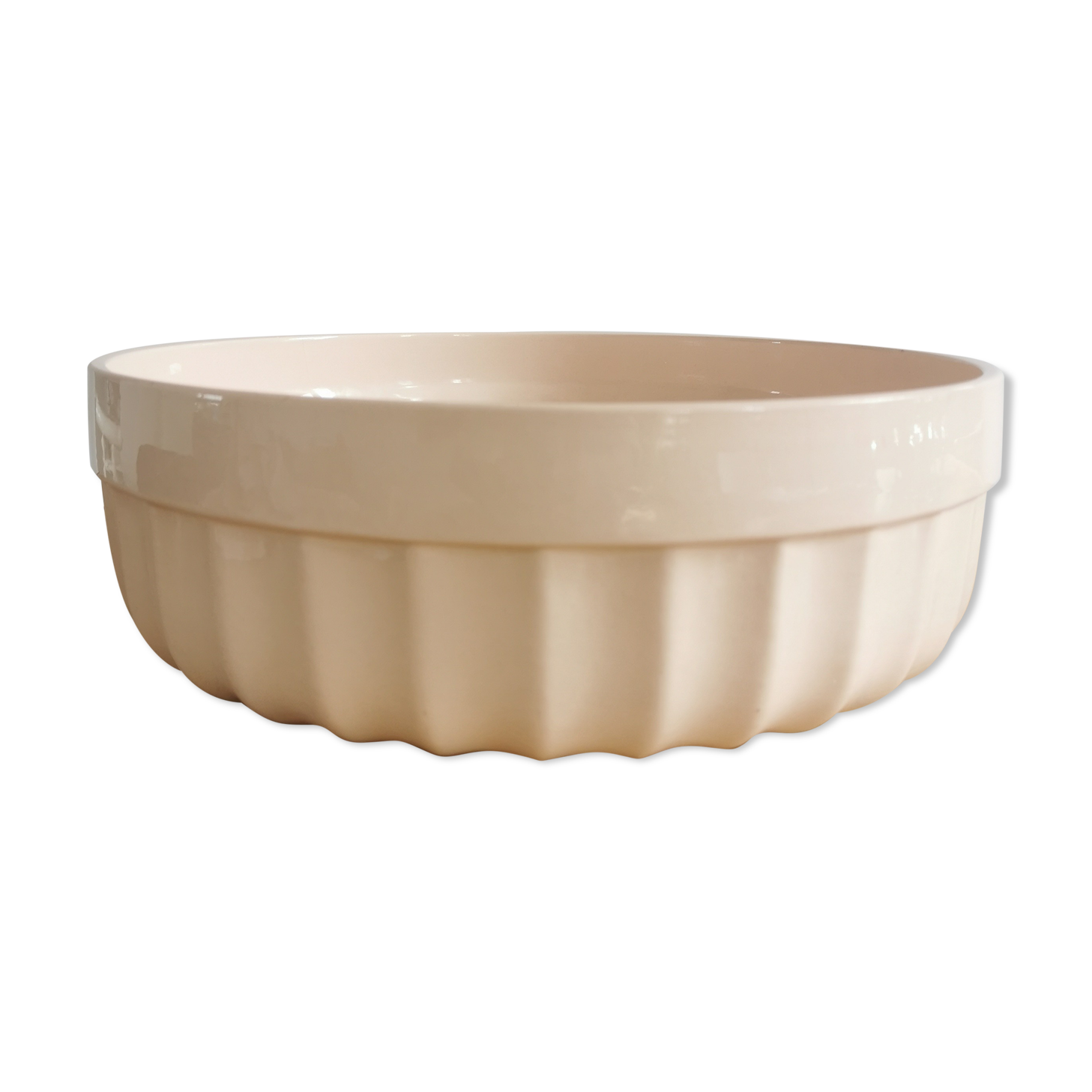 Salad bowl in pink faience Digoin