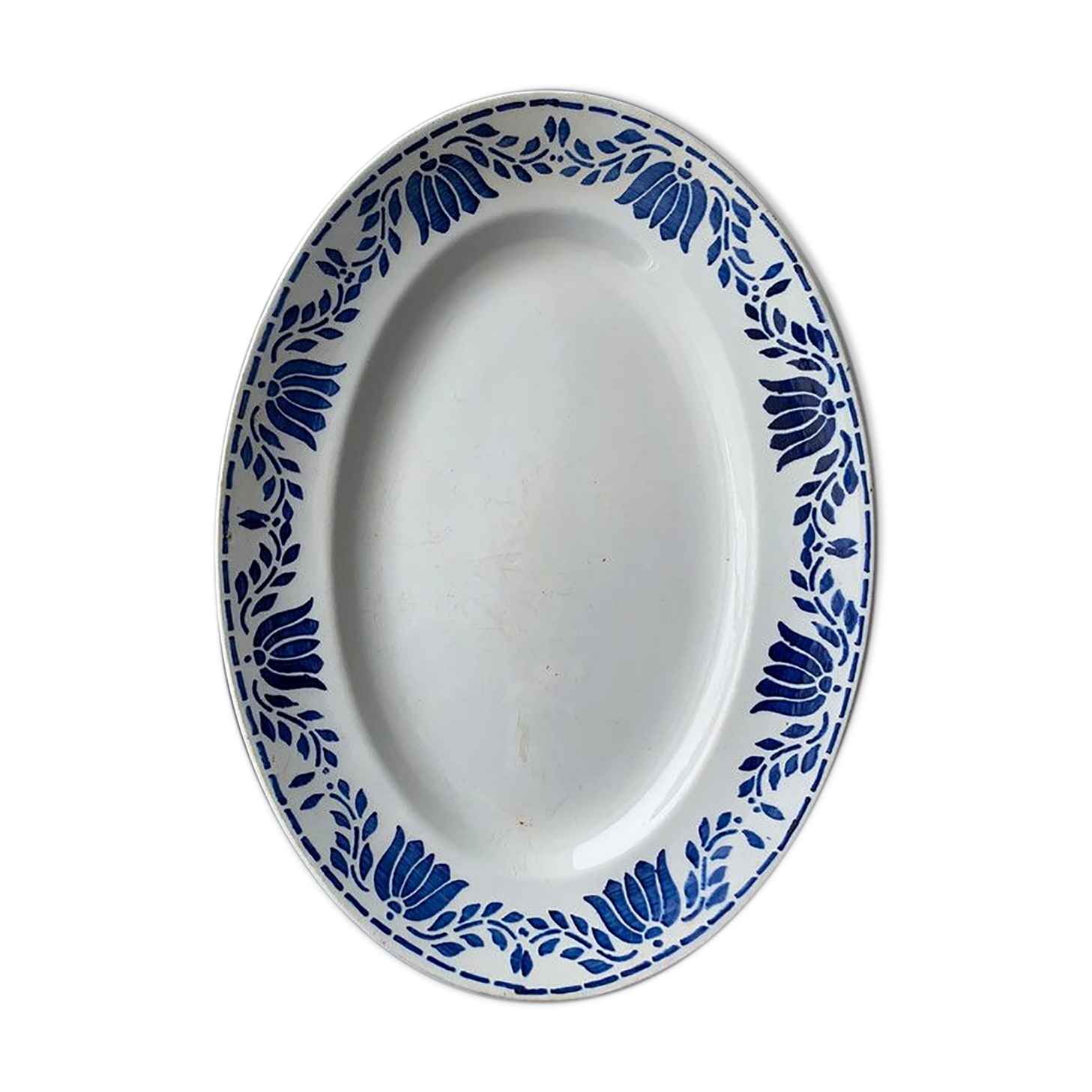 Oval dish St Amand