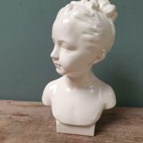 Bust image young girl Biscuit
