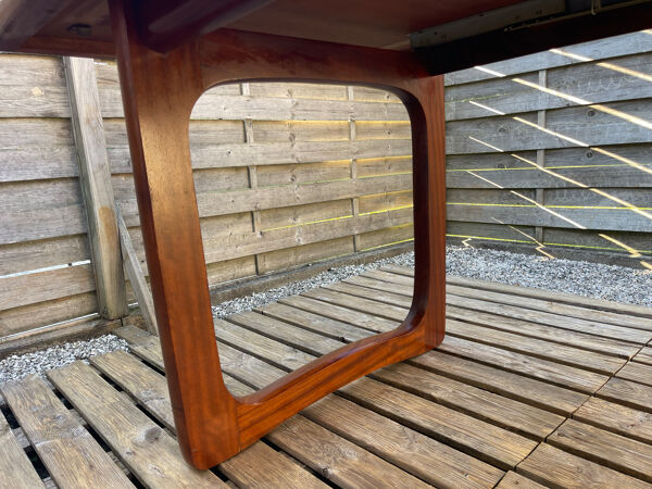Table extensible en teck, piètement luge traîneau, style vintage