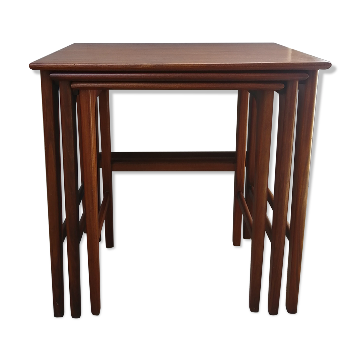Pull-out tables from the 60s in solid exotic wood published by Younger