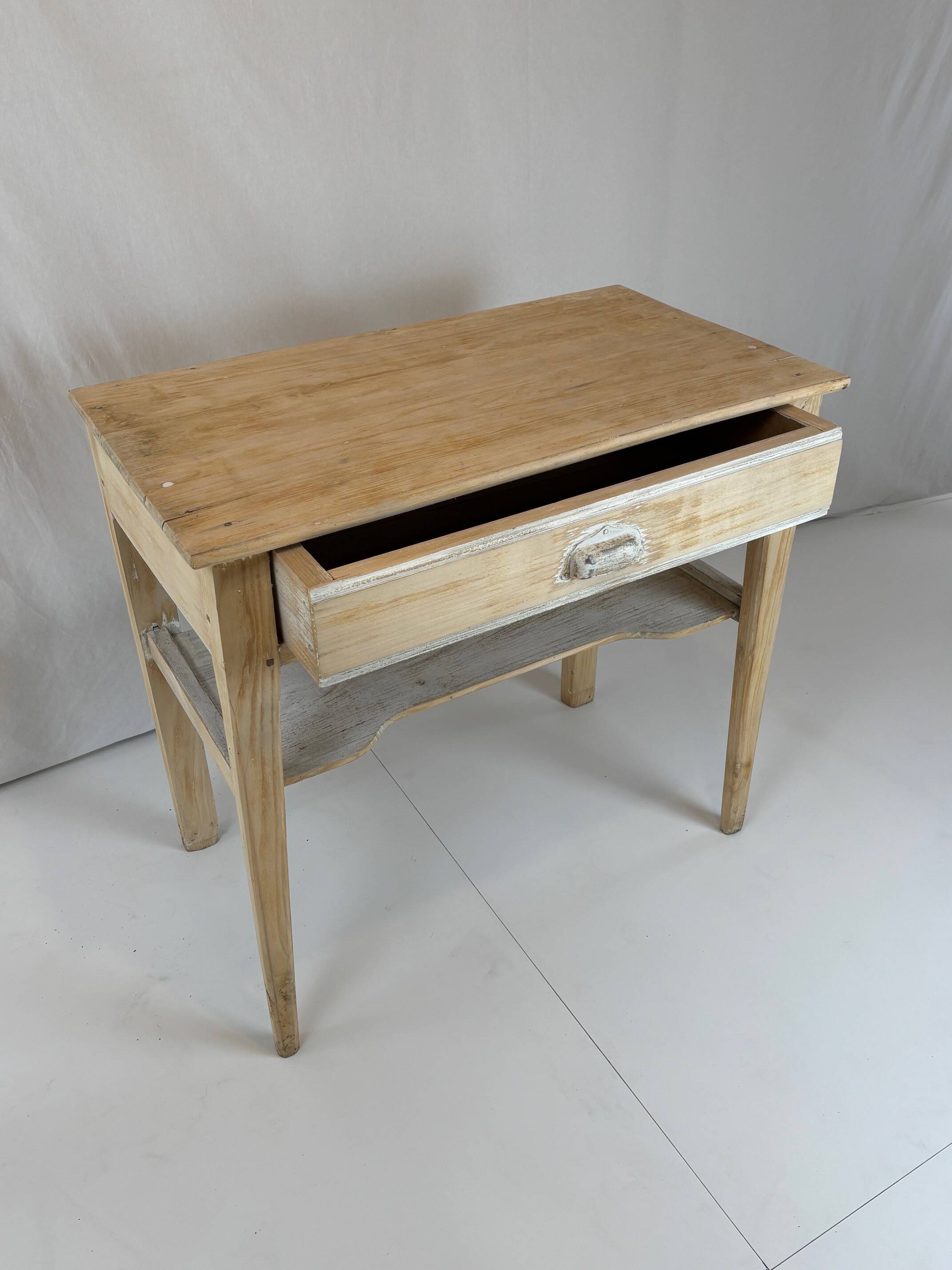 pine dressing table from the 1940s/50s