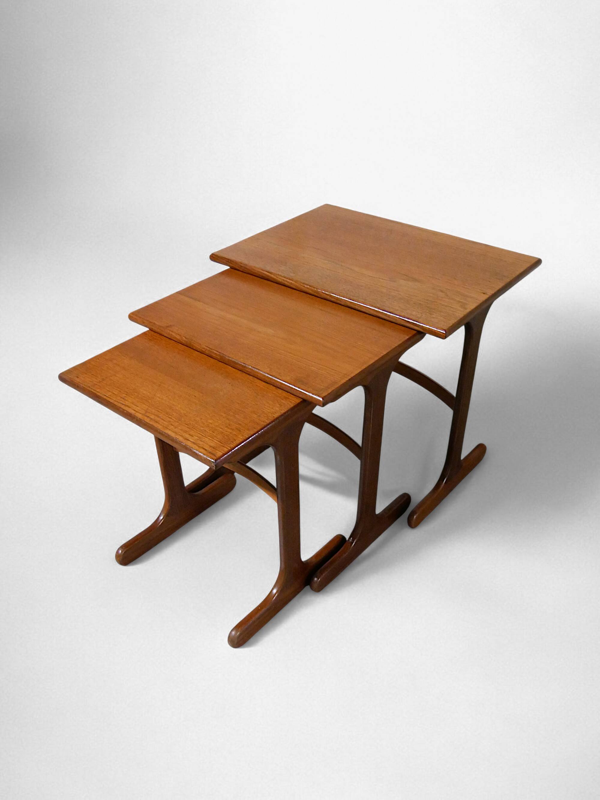 G-Plan nesting tables in teak - vintage 1960