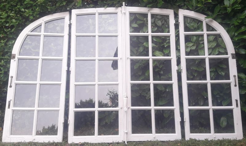Glass window h146xl227 in arched oak