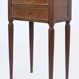 Table de chevet de style Louis XVI