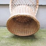 Ancien Fauteuil Corolle en Osier Clair