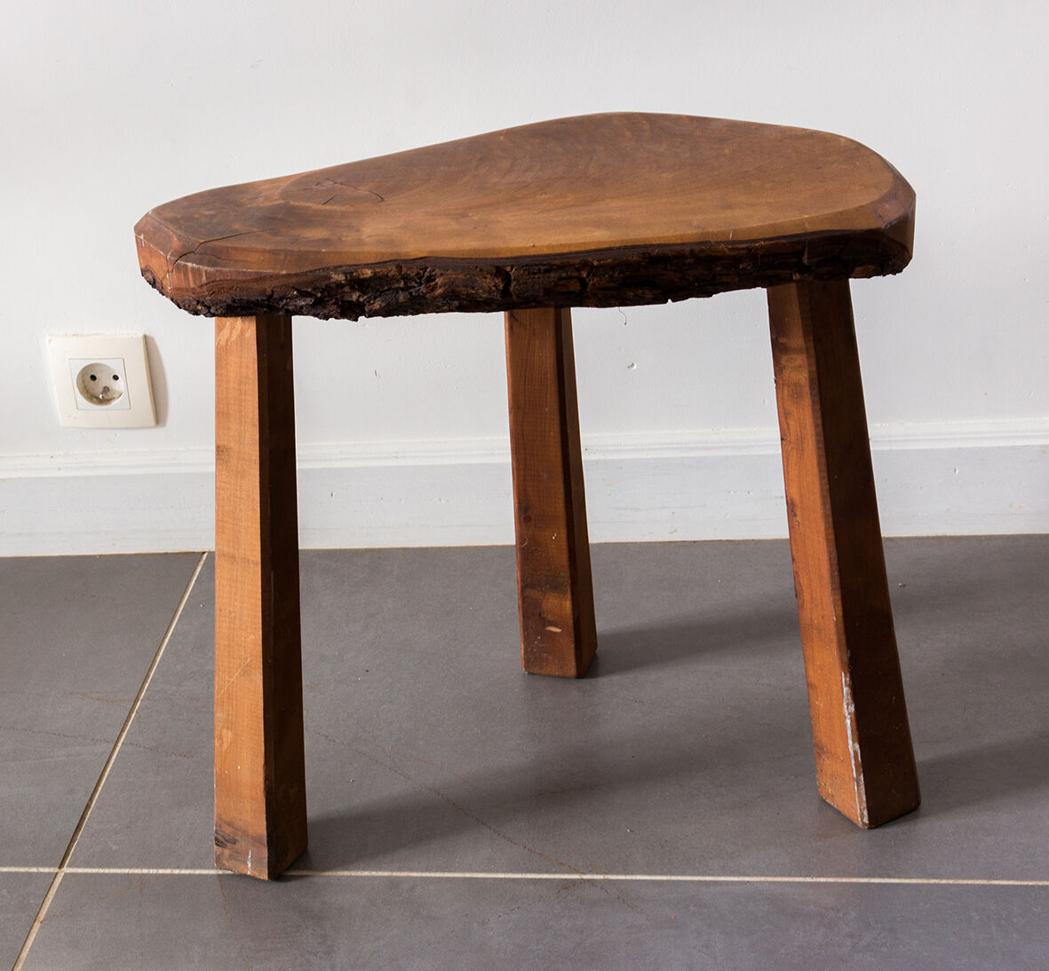 Tripod wooden stool