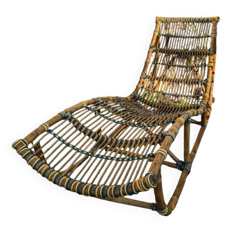 Rattan lounge chair