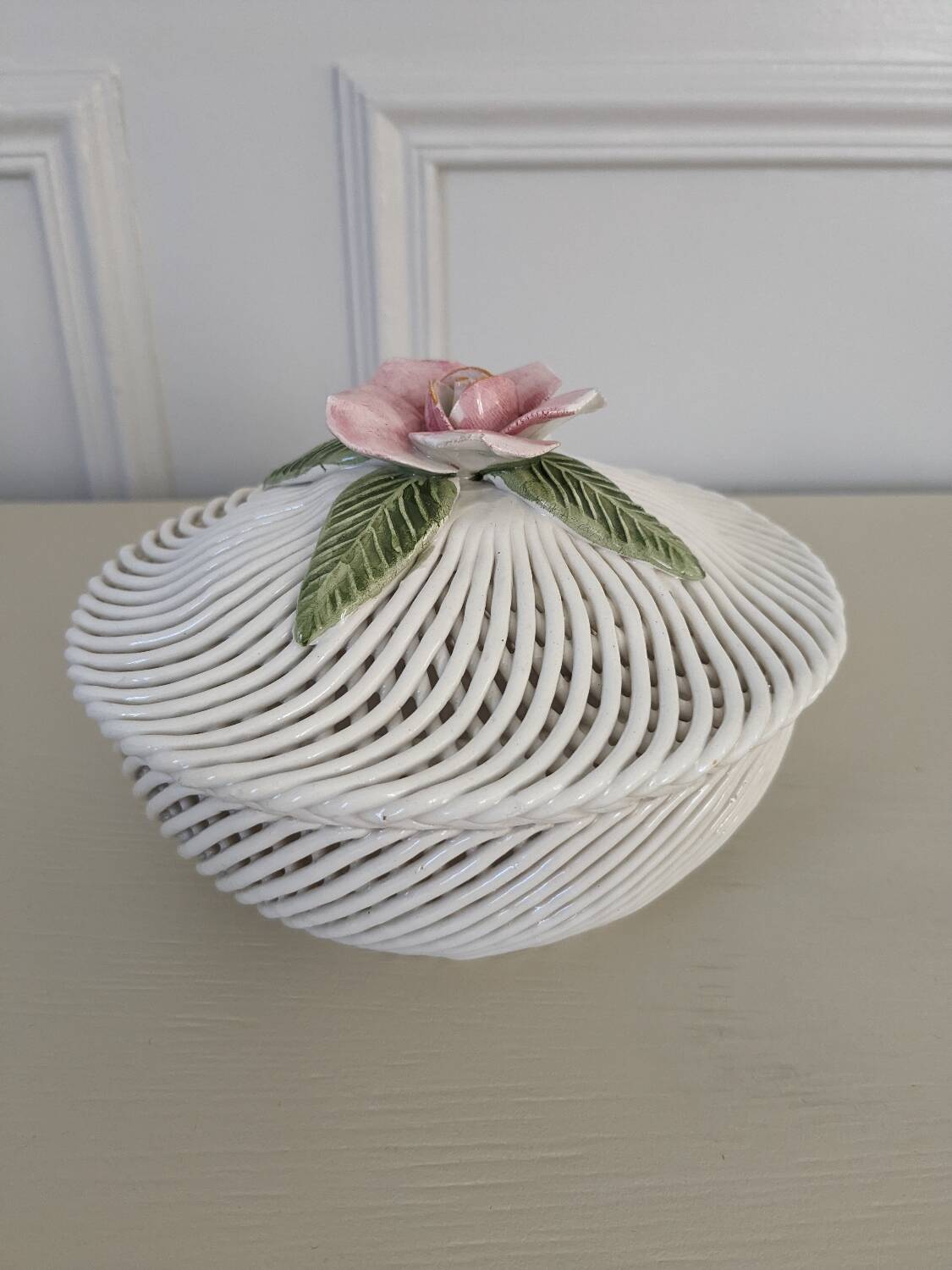 Braided porcelain candy box