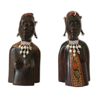 Pair of greenhouses books African bust in exotic wood