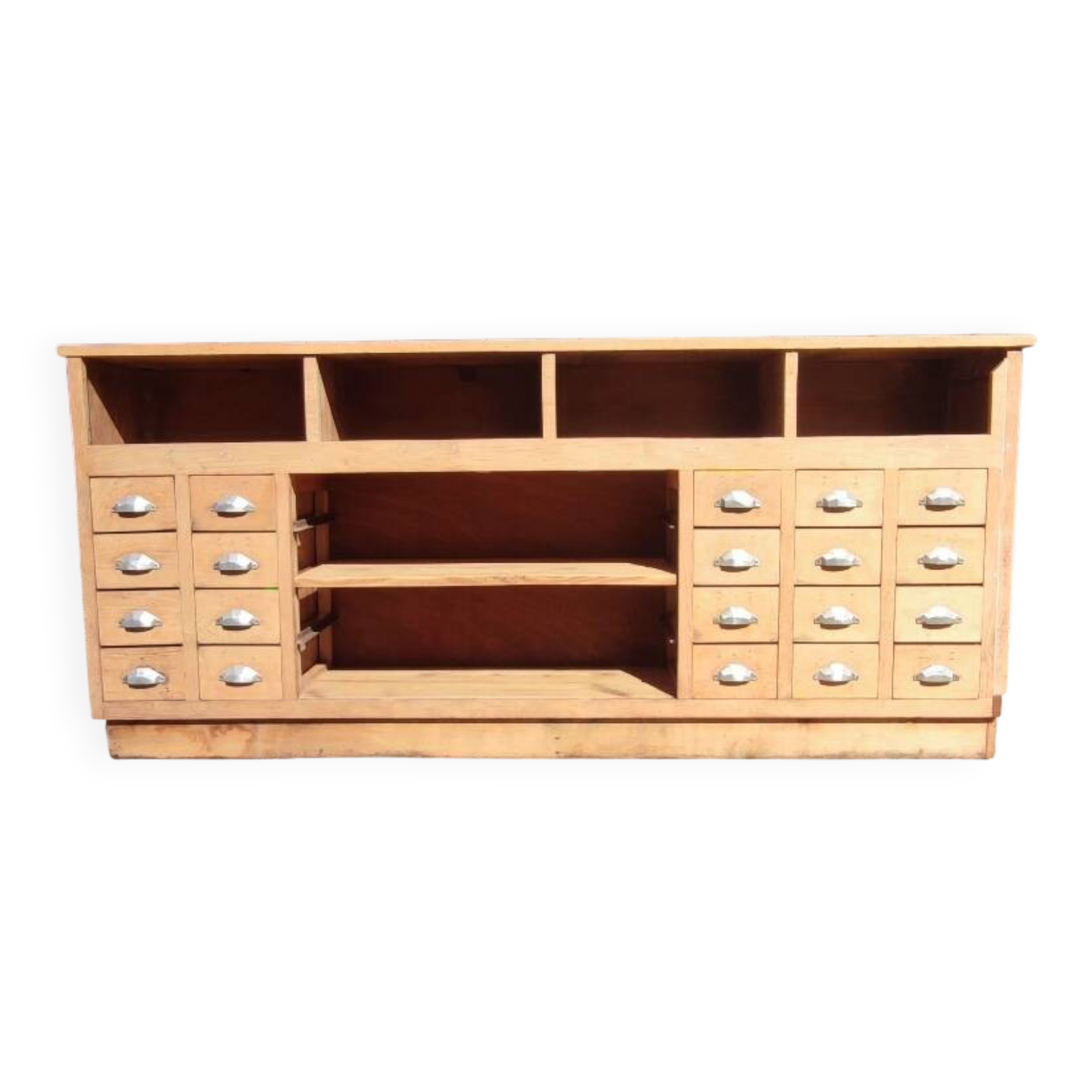 Hardware furniture