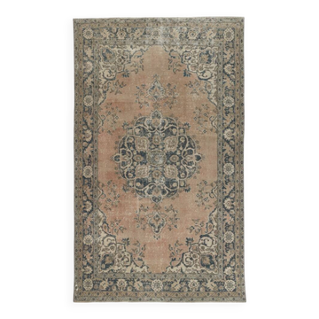 Vintage Handmade Turkish Wool Area Rug with Medallion Design for Living Room