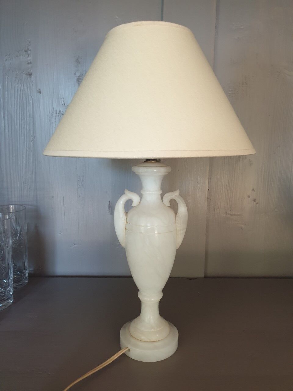 Alabaster lamp
