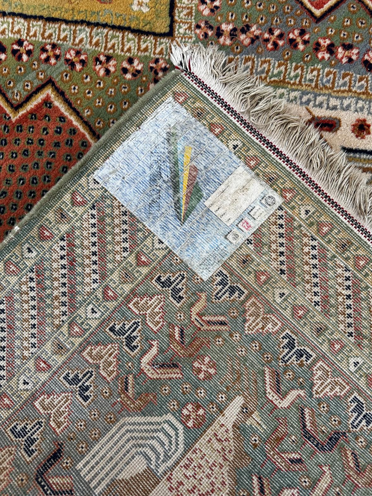 Oriental style rug 240cm x 170cm