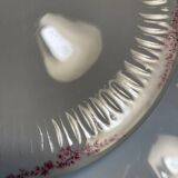 Plat en porcelaine