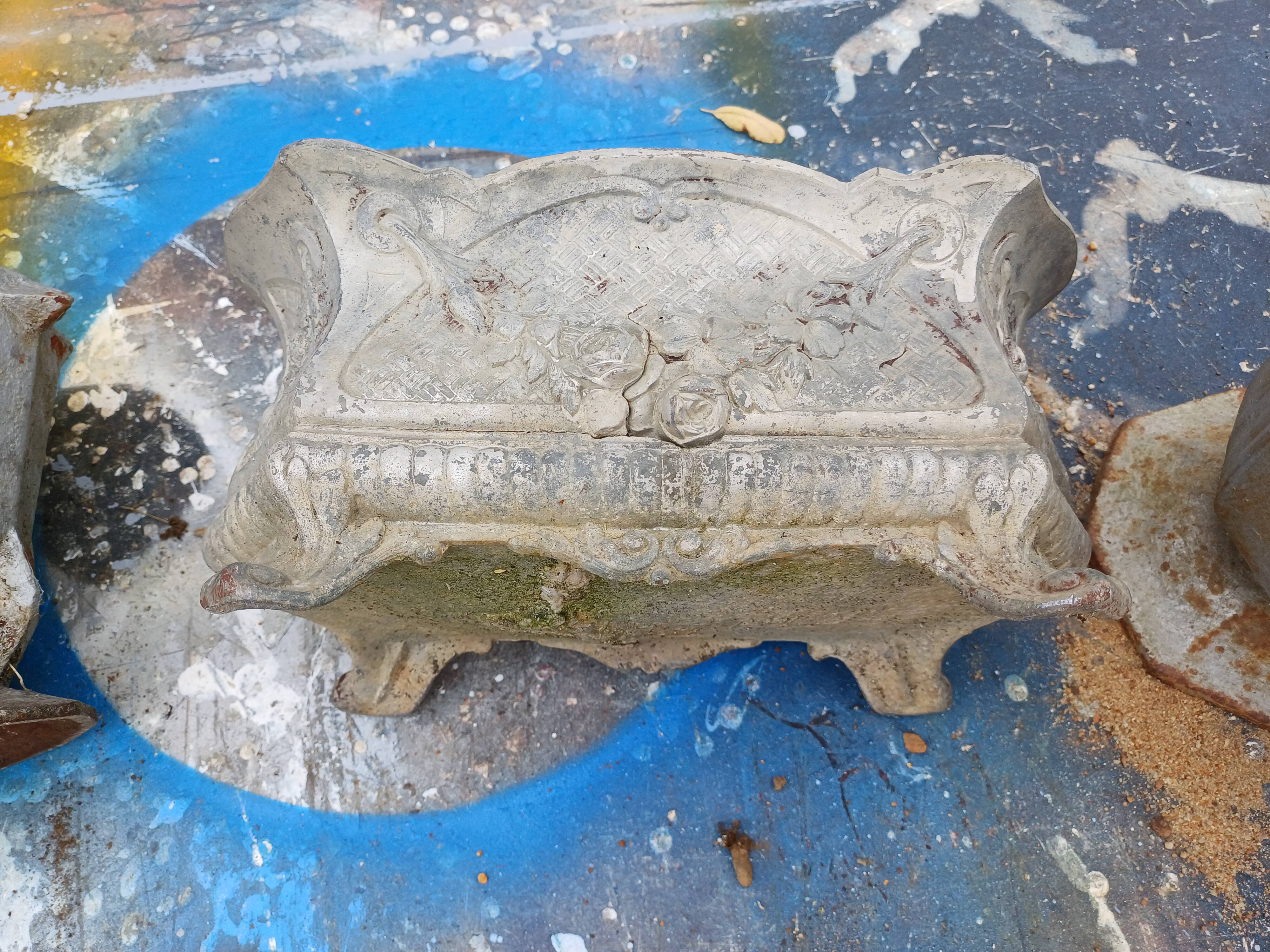 Set of 4 Cast Iron Planters 1900 from Charleville - Mézières