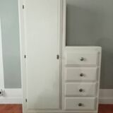 Asymmetrical wardrobe