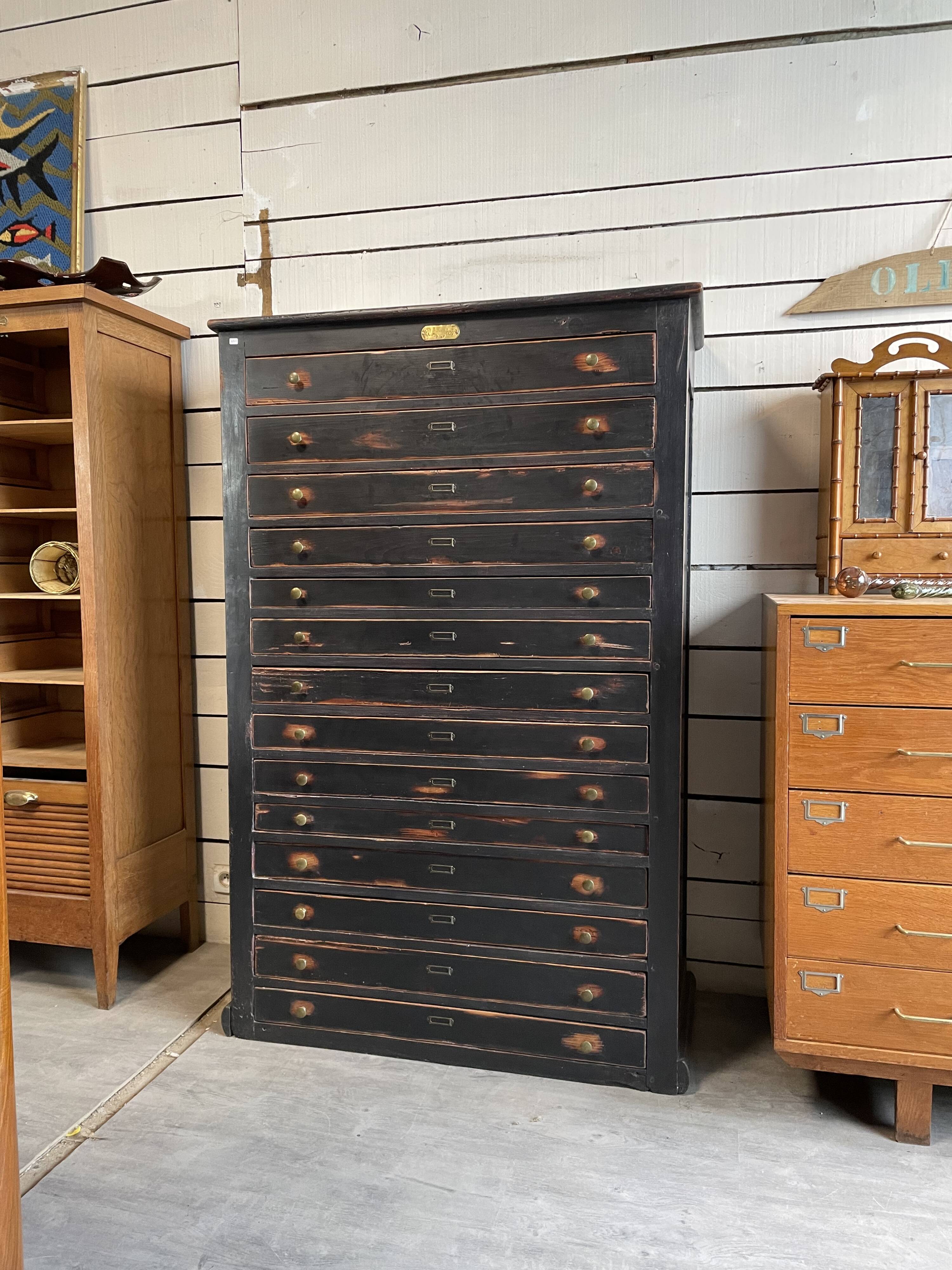 Trade cabinet storage 14 drawers