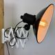 Lampe murale à ciseaux en émail noir industriel, années 1950