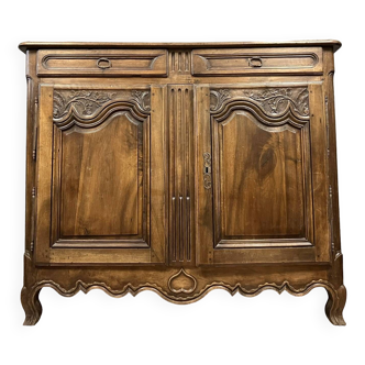 Large Louis XV period sideboard in solid walnut, 18th century period