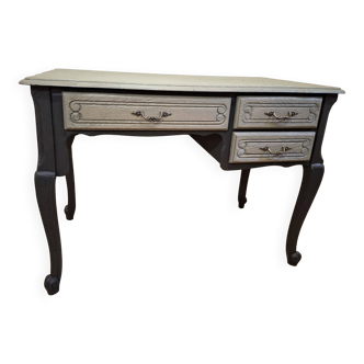 Upgraded regency desk