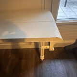 Vintage console in weathered white wood – Chic country style, tapered legs.