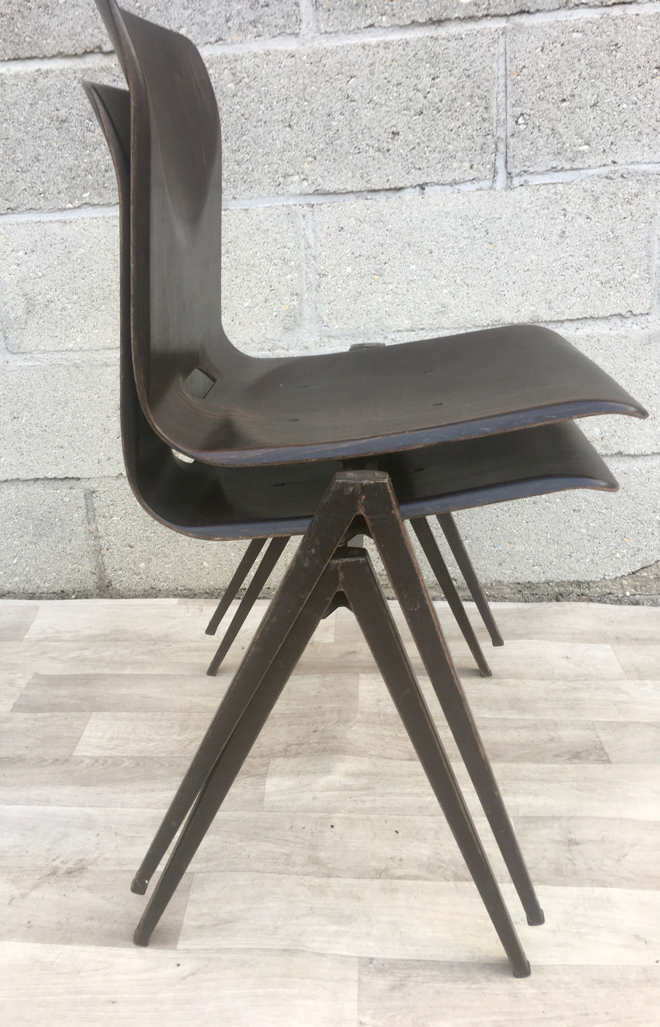 Chairs Galvanitas S22