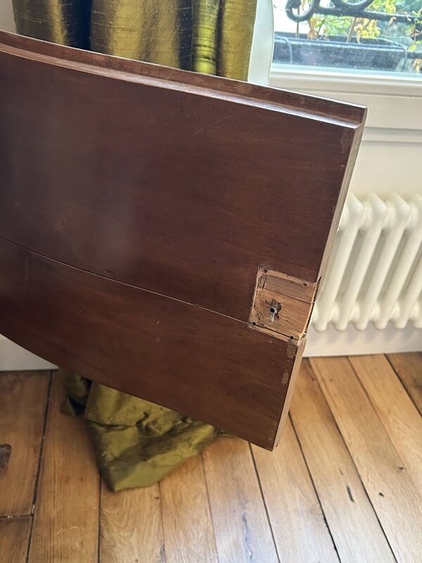 Commode scriban style Louis XV en marqueterie