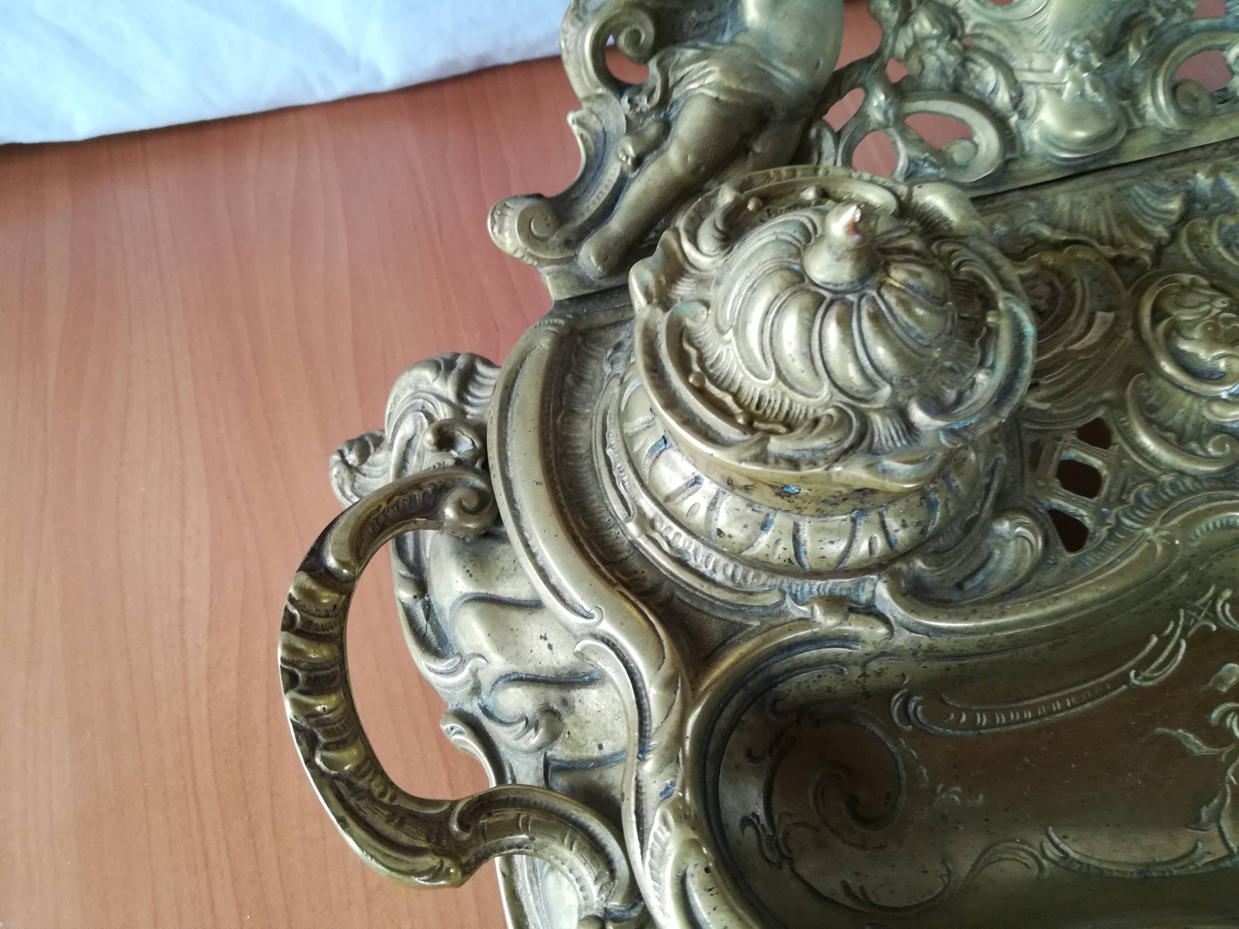 Double inkwells in Bronze 19th Century