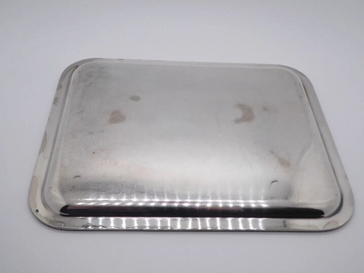 Small silver metal top